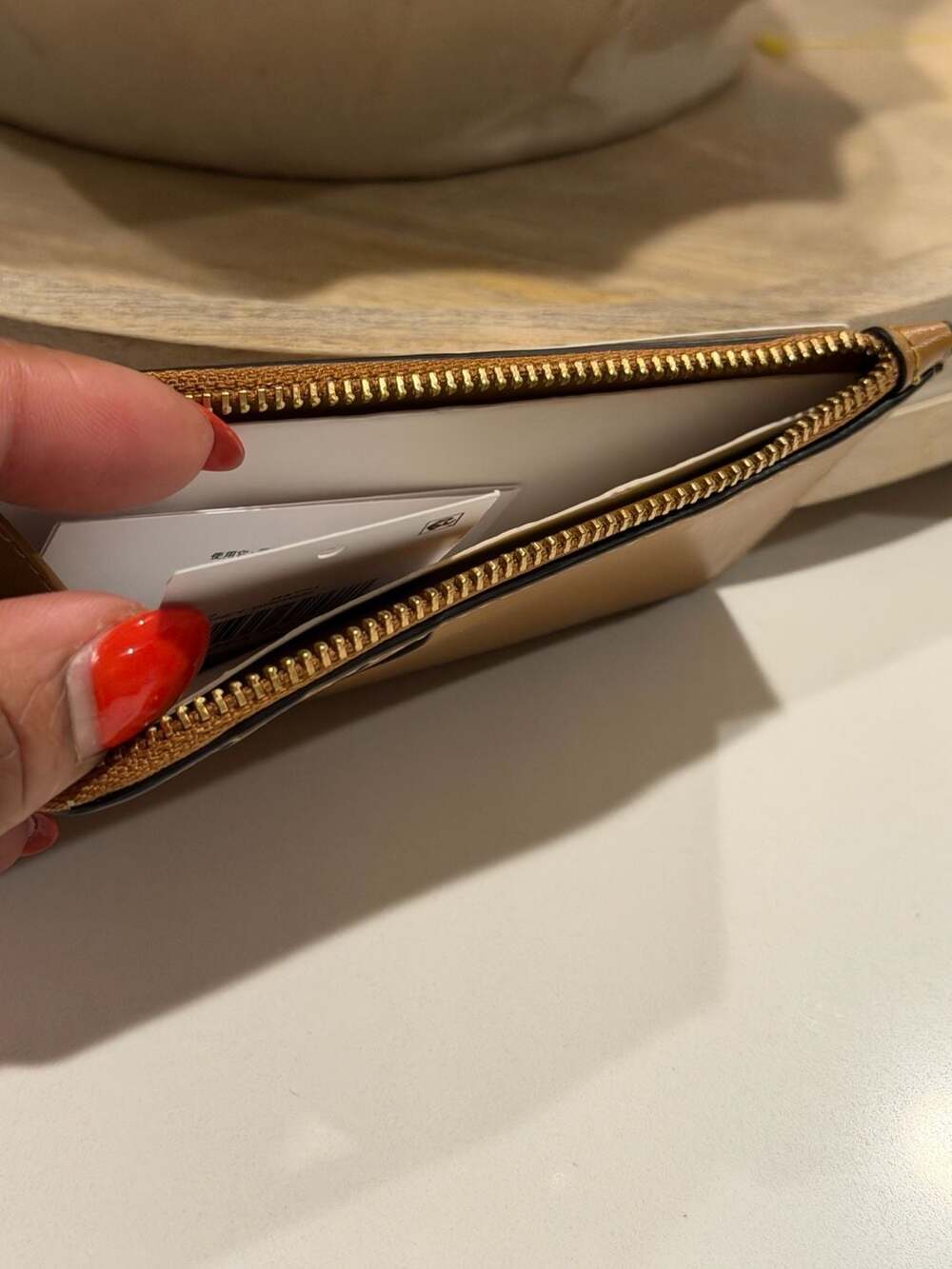 Coach New York Zip Card Case in Honey Brown Leather - Picture 3 of 4